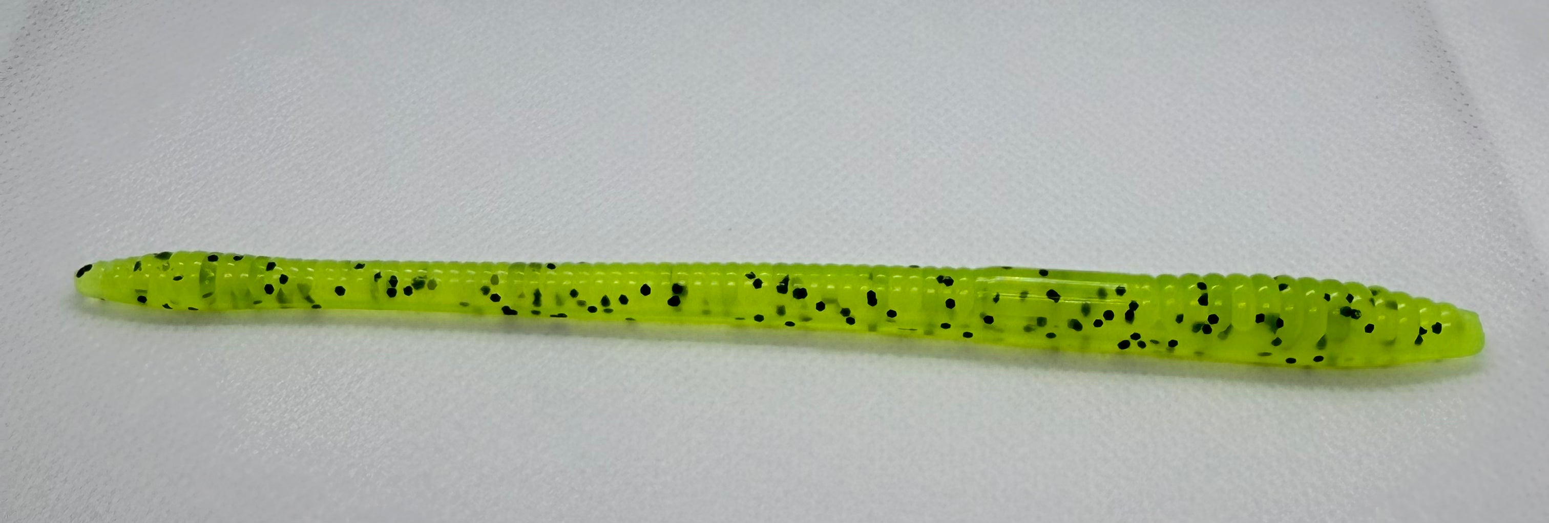 6” Finesse Worm - Chartreuse Pepper